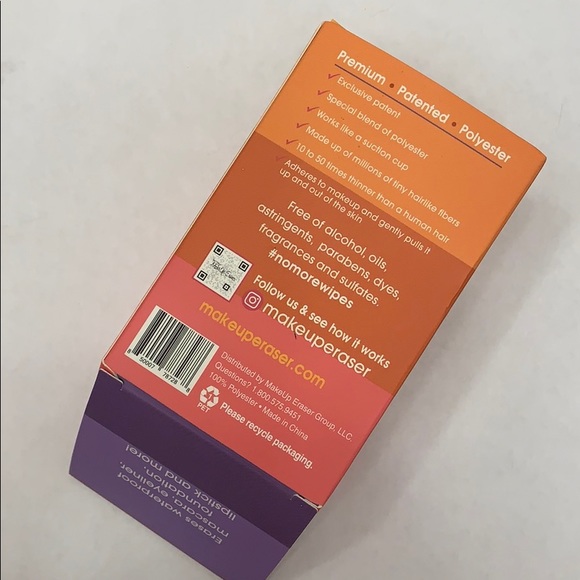 NEW NEVER TOUCHED The Original Makeup Eraser - Picture 2 of 4